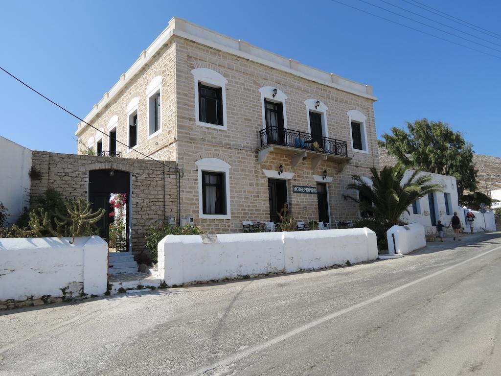 Fanivevisgarden Hotel Folégandros Exterior foto